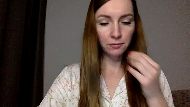 Varnyx online show from November 2025 03:35:02 PM