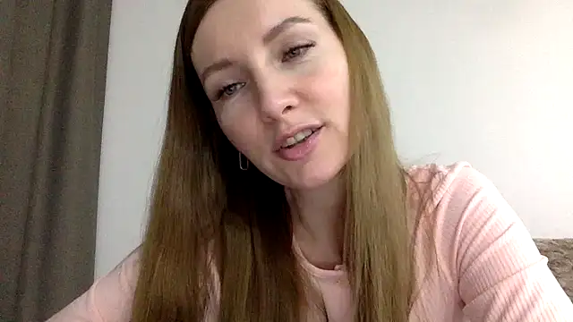 Varnyx online show from December 2025 06:43:02 PM