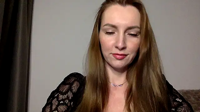 Varnyx online show from November 2025 05:28:01 PM