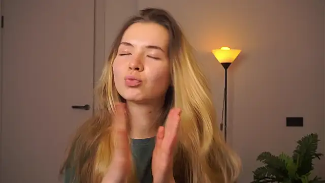 MarlinVarian online show from September 2025 06:19:01 PM