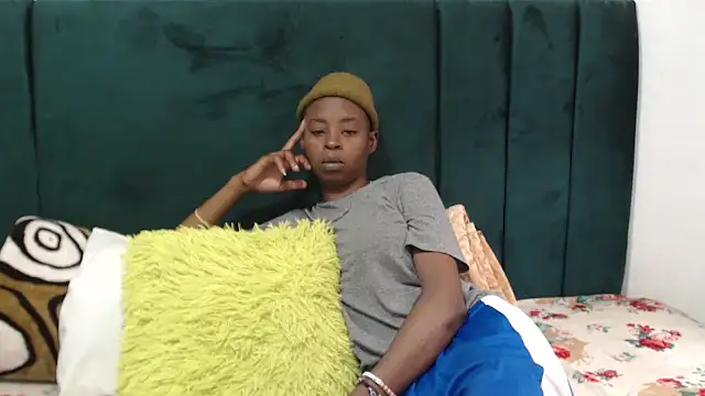 SweetSlenderChoc online show from January 2026 10:08:01 AM