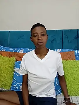 SweetSlenderChoc online show from June 2026 05:52:01 AM
