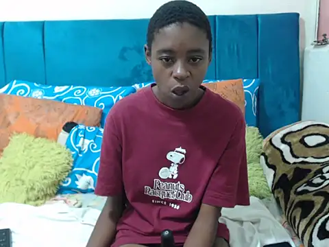 SweetSlenderChoc online show from May 2026 03:49:02 AM