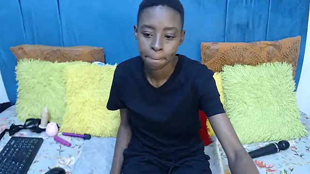 SweetSlenderChoc online show from July 2026 04:20:02 PM