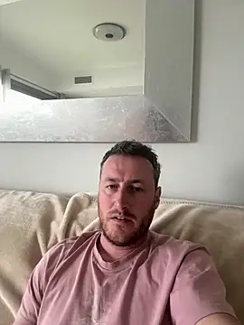 Londonlad818 online show from March 2026 02:54:02 PM