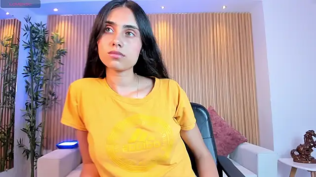 sofiapalacioss online show from November 2025 06:41:02 PM