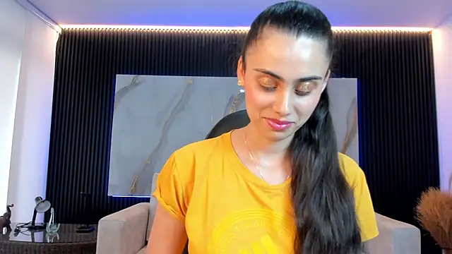 sofiapalacioss online show from November 2025 06:35:02 PM