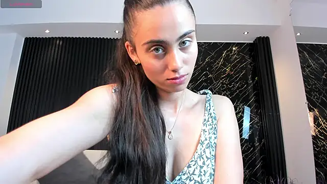 sofiapalacioss online show from November 2025 07:40:02 PM