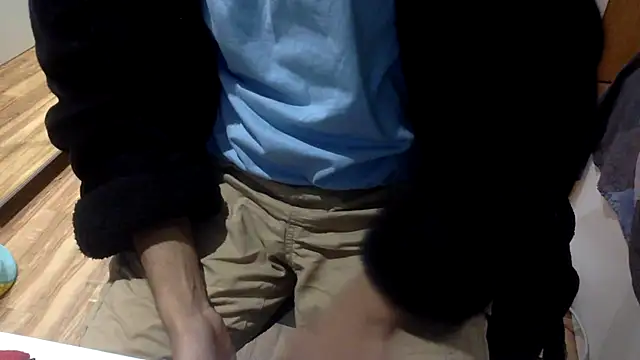 Whatevrr online show from November 2025 12:17:01 AM