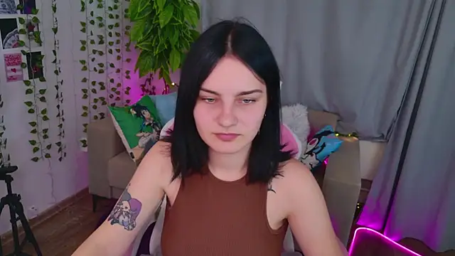 Snapshot of Angel_Braun chatting on September 2025 03:10:02 PM Angel Braun online show from September 2025 03:10:02 PM