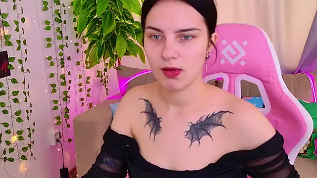 Angel Braun online show from November 2025 10:19:01 AM