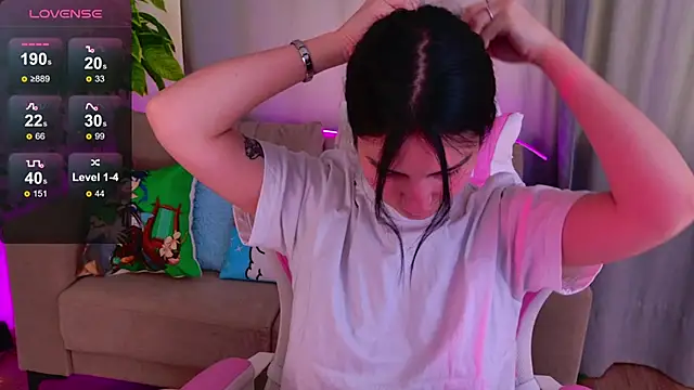 Angel Braun online show from October 2025 10:25:01 AM