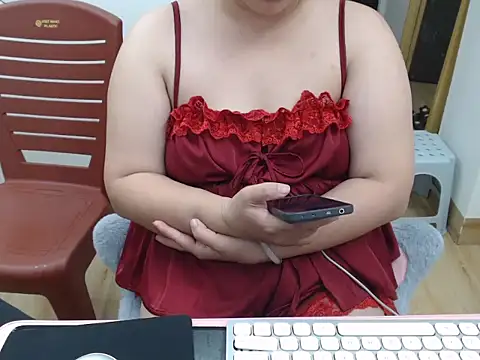 Hana Mina online show from September 2025 02:21:02 PM