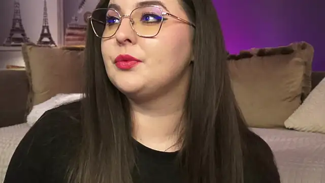 Snapshot of Mia_Swano chatting on May 2026 02:11:01 AM Mia Swano online show from May 2026 02:11:01 AM