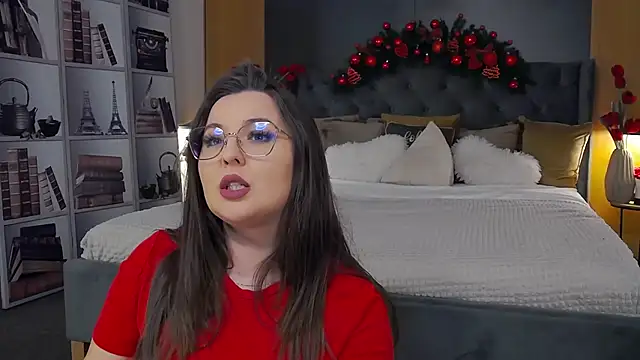 Mia Swano online show from December 2025 01:30:02 AM