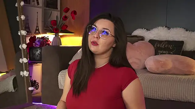 Mia Swano online show from February 2026 03:26:02 AM