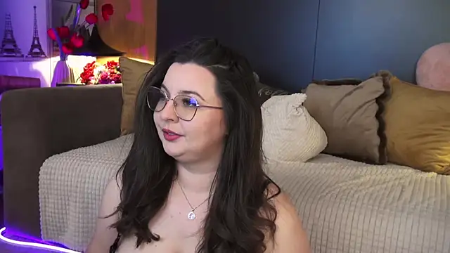 Mia Swano online show from April 2026 01:23:02 AM