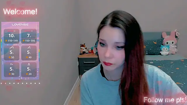 Kitten Alissa online show from April 2026 05:43:01 PM