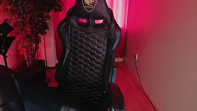 Snapshot of Jolie_Orchid chatting on October 2025 12:30:02 PM Jolie Orchid online show from October 2025 12:30:02 PM