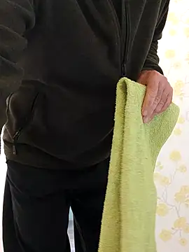 Oldmenhot66 online show from November 2025 09:14:02 AM