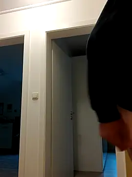 Oldmenhot66 online show from September 2025 04:24:01 PM