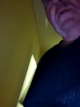 Oldmenhot66 online show from September 2025 04:41:01 AM