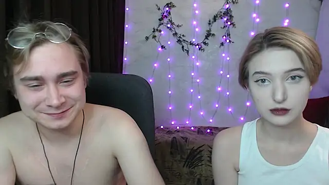 Lust4Money online show from November 2025 10:32:02 PM