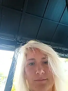 heheskippy online show from April 2026 11:50:02 AM