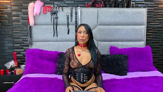 DaiaRousi online show from November 2025 03:10:01 AM