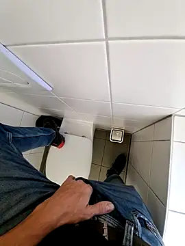 Horny Man0911 online show from November 2025 08:40:02 AM