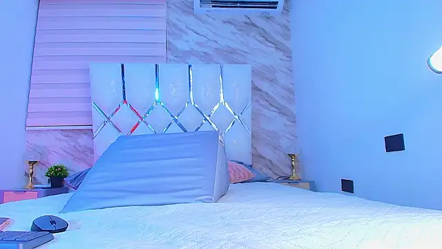 collet 1 online show from February 2026 11:54:02 AM