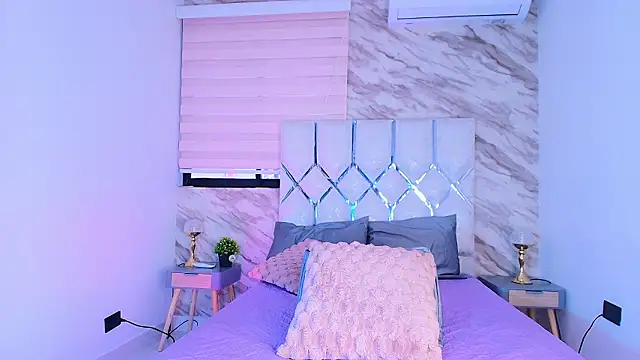 collet 1 online show from February 2026 12:56:01 PM