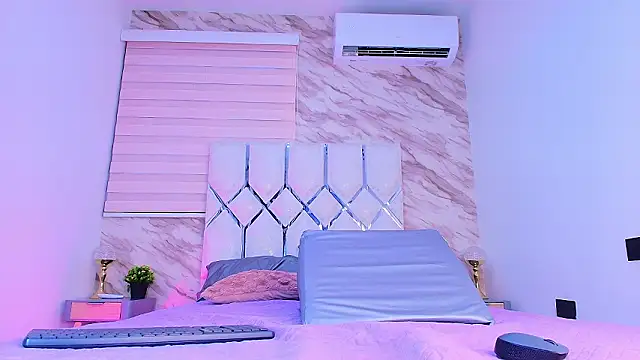 collet 1 online show from February 2026 11:54:02 AM