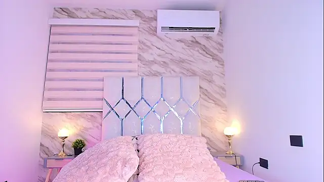 collet 1 online show from December 2025 11:58:02 AM