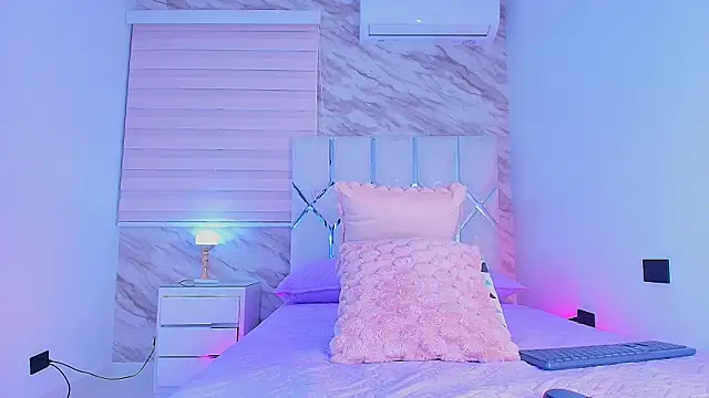 collet 1 online show from November 2025 12:08:01 PM