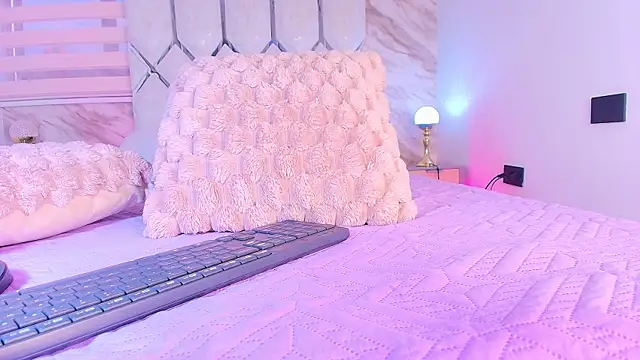 collet 1 online show from November 2025 12:16:01 PM