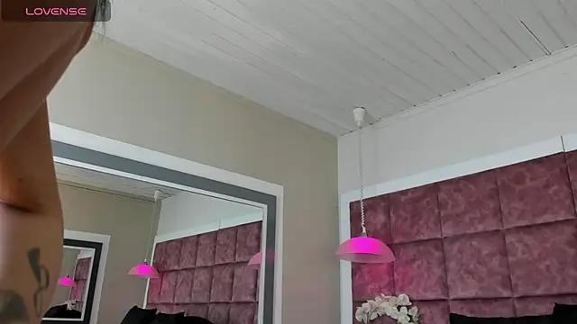 Ely09  online show from January 2026 09:11:01 PM