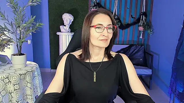 UnaTerra online show from October 2025 05:17:01 AM