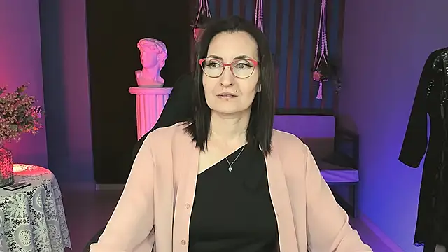 UnaTerra online show from October 2025 09:22:01 AM