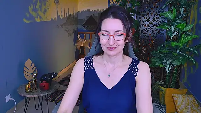 UnaTerra online show from November 2025 05:19:01 AM