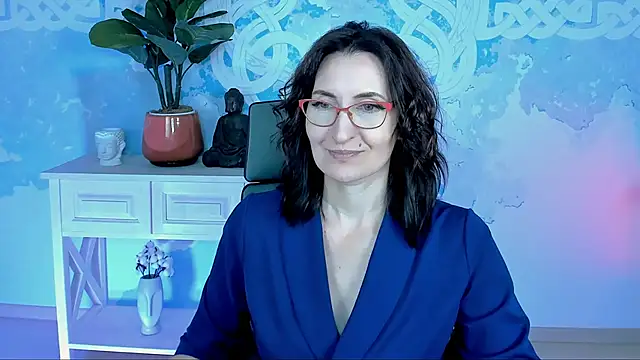 UnaTerra online show from October 2025 05:41:01 AM