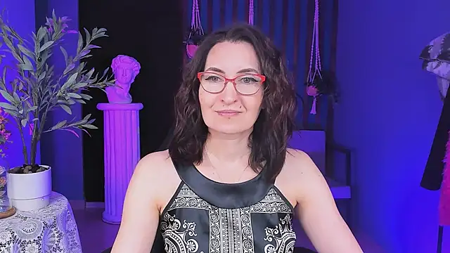 UnaTerra online show from November 2025 05:11:01 AM