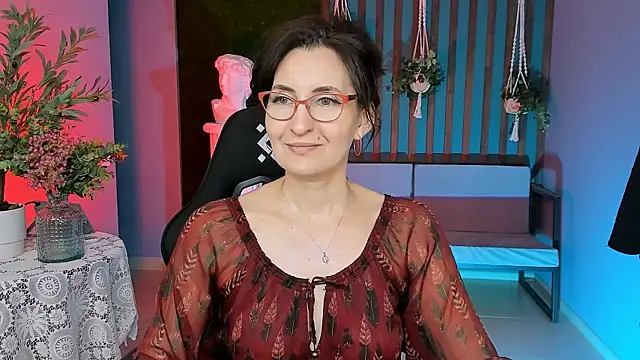 UnaTerra online show from November 2025 09:12:02 AM