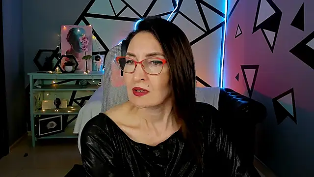 UnaTerra online show from June 2026 06:24:01 AM