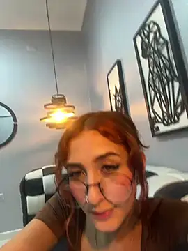 ValerySkinnyy online show from April 2026 12:12:01 AM