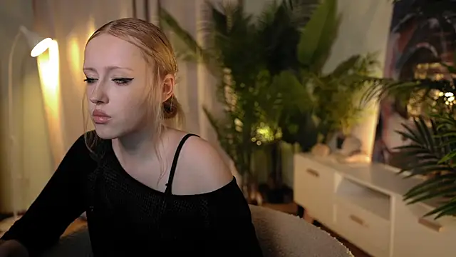 rosy petal online show from September 2025 08:19:01 PM