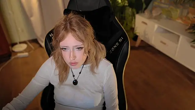 rosy petal online show from September 2025 11:05:02 PM