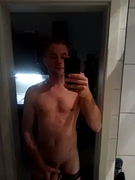 Snapshot of EdelHolz91 chatting on October 2025 07:13:02 PM EdelHolz91 online show from October 2025 07:13:02 PM