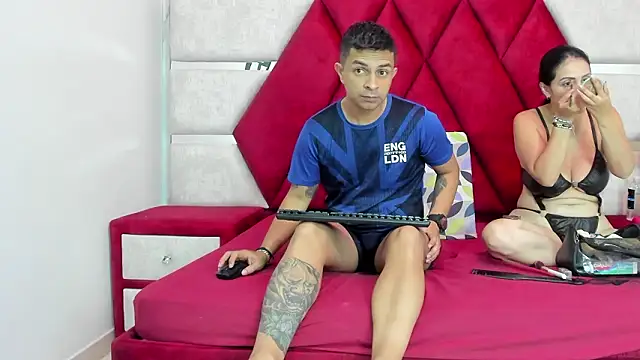 Kity spiderr online show from February 2026 12:38:02 PM