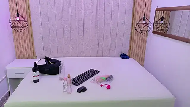 Snapshot of Kity_spiderr chatting on October 2025 12:58:02 PM Kity spiderr online show from October 2025 12:58:02 PM